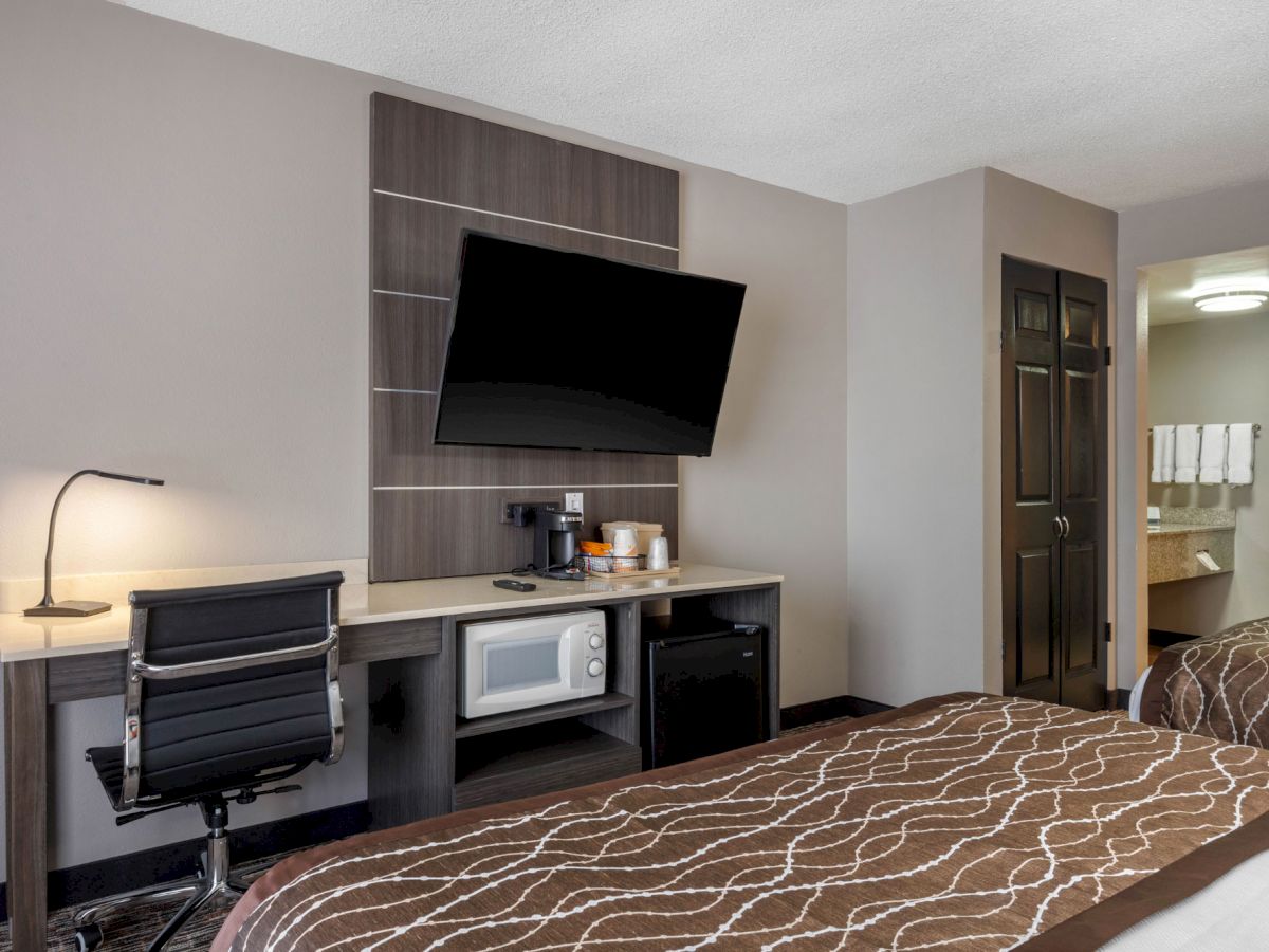 Budget Rooms & Suites Bowling Green KY VetteCity Hotel Bowling Green